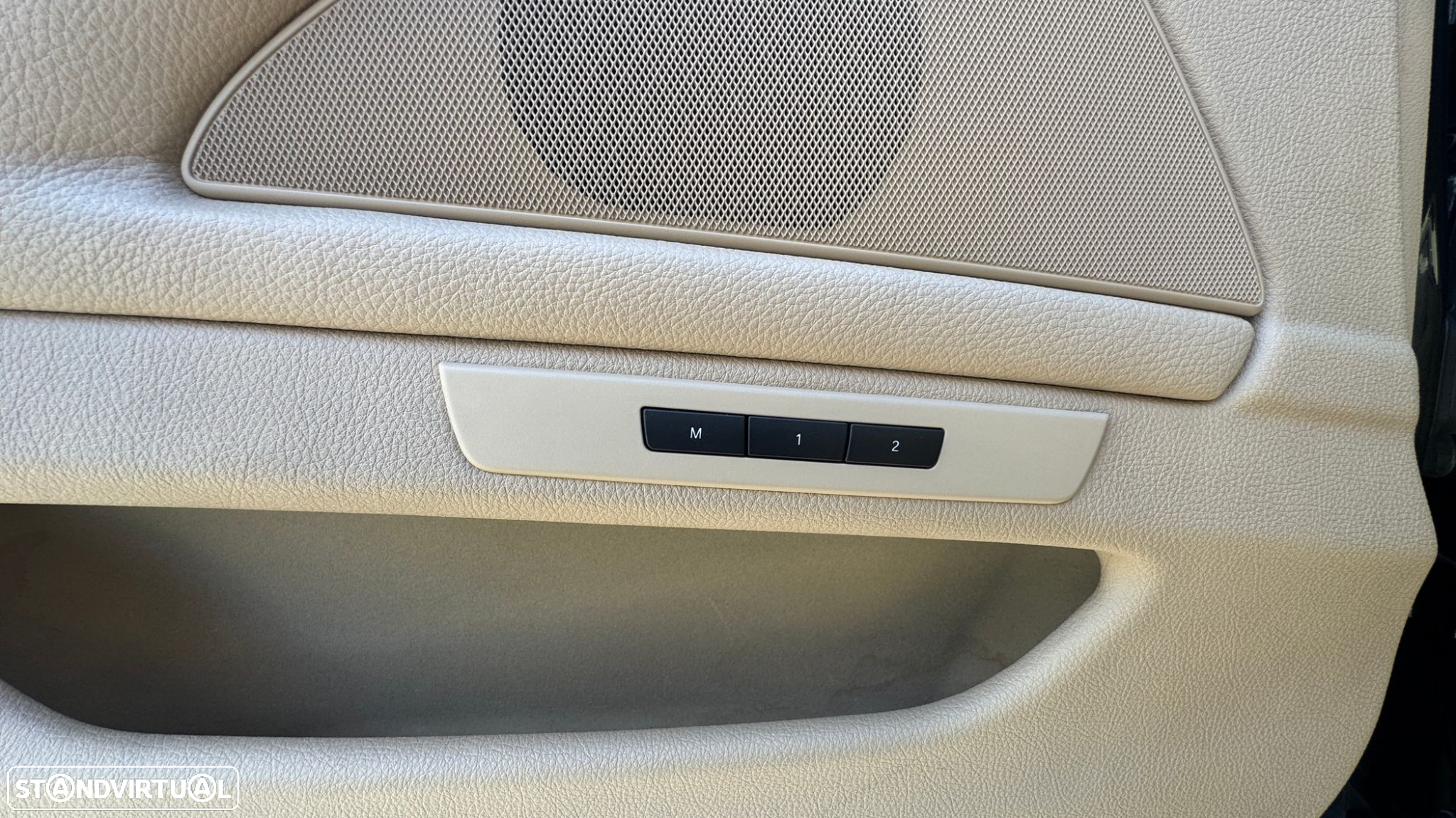 BMW 520 d Exclusive Auto 123g - 17