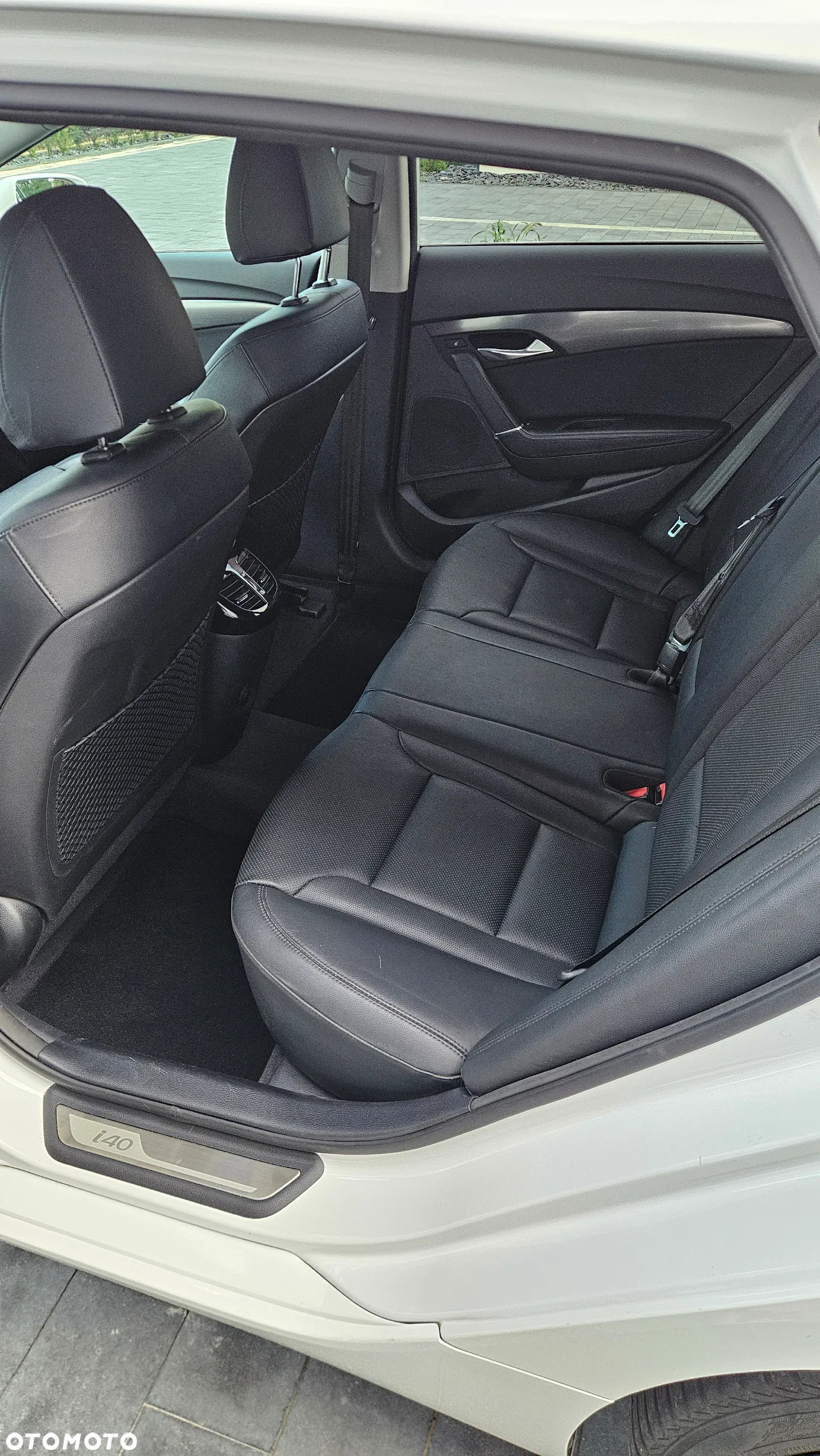 Hyundai i40 Kombi 2.0 Automatik Premium - 22