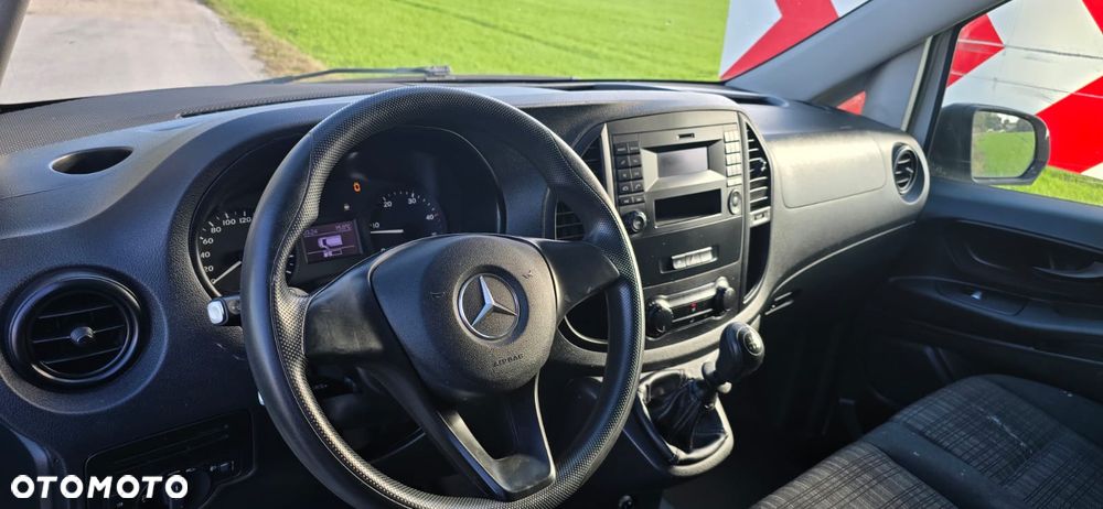 Mercedes-Benz Vito - 20
