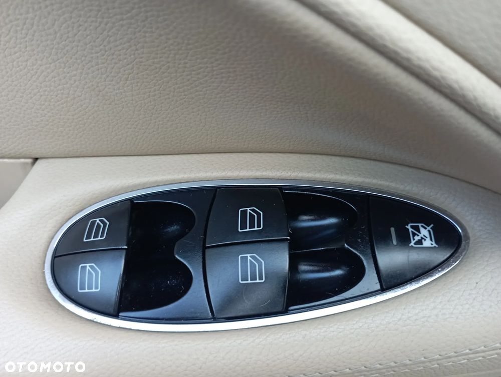 Mercedes-Benz CLS 320 CDI - 22