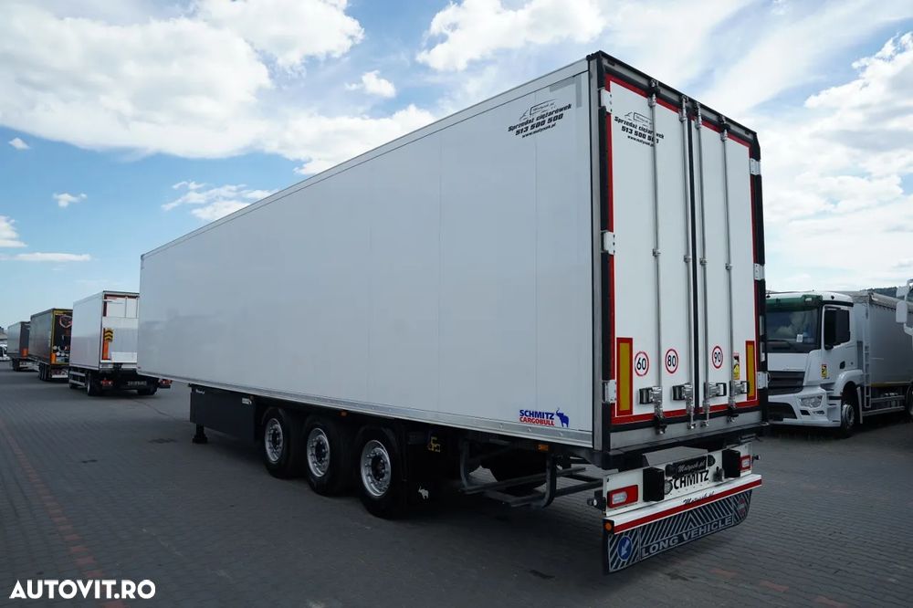 Schmitz Cargobull CAMION FRIGORIFER / TRANSPORT MAXIMA 1300 / AXĂ RIDICATĂ / COȘ PENTRU PALEȚI - 5