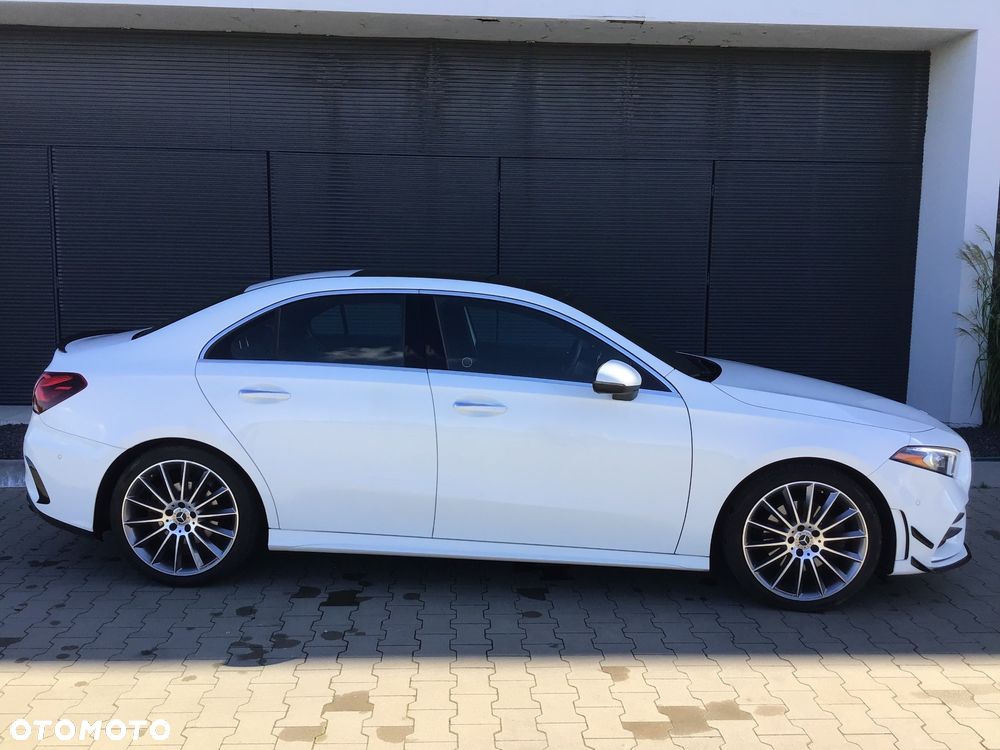 Mercedes-Benz Klasa A 220 4-Matic AMG Line 7G-DCT - 15