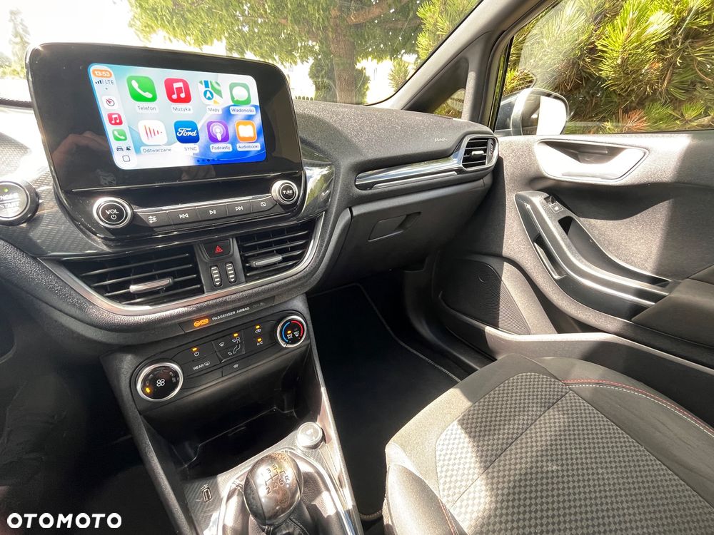 Ford Fiesta 1.0 EcoBoost S&S ST-LINE - 29