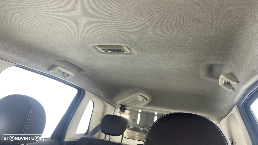 Lancia Musa 1.3 16V M-jet Argento 854 - 14