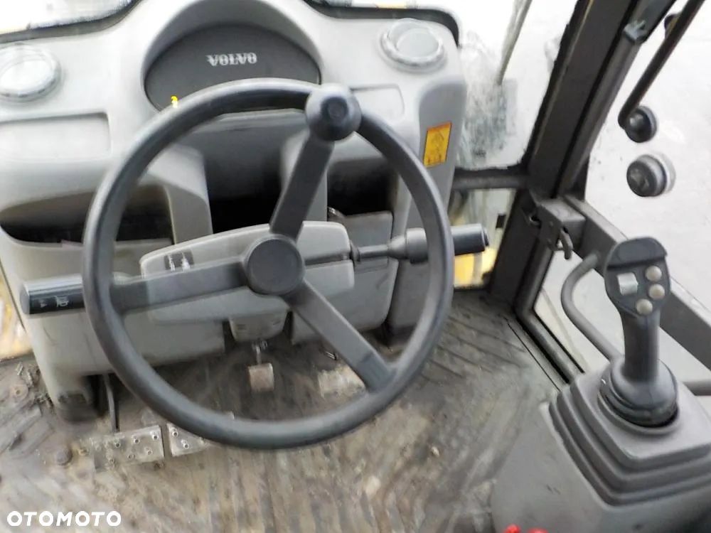 Volvo BL71 - 9