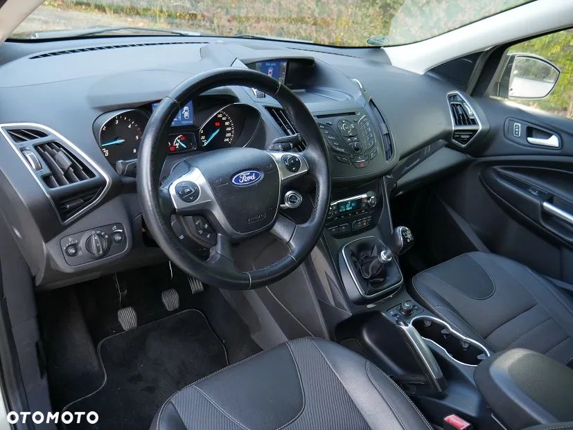 Ford Kuga 2.0 TDCi 4x4 Titanium - 11