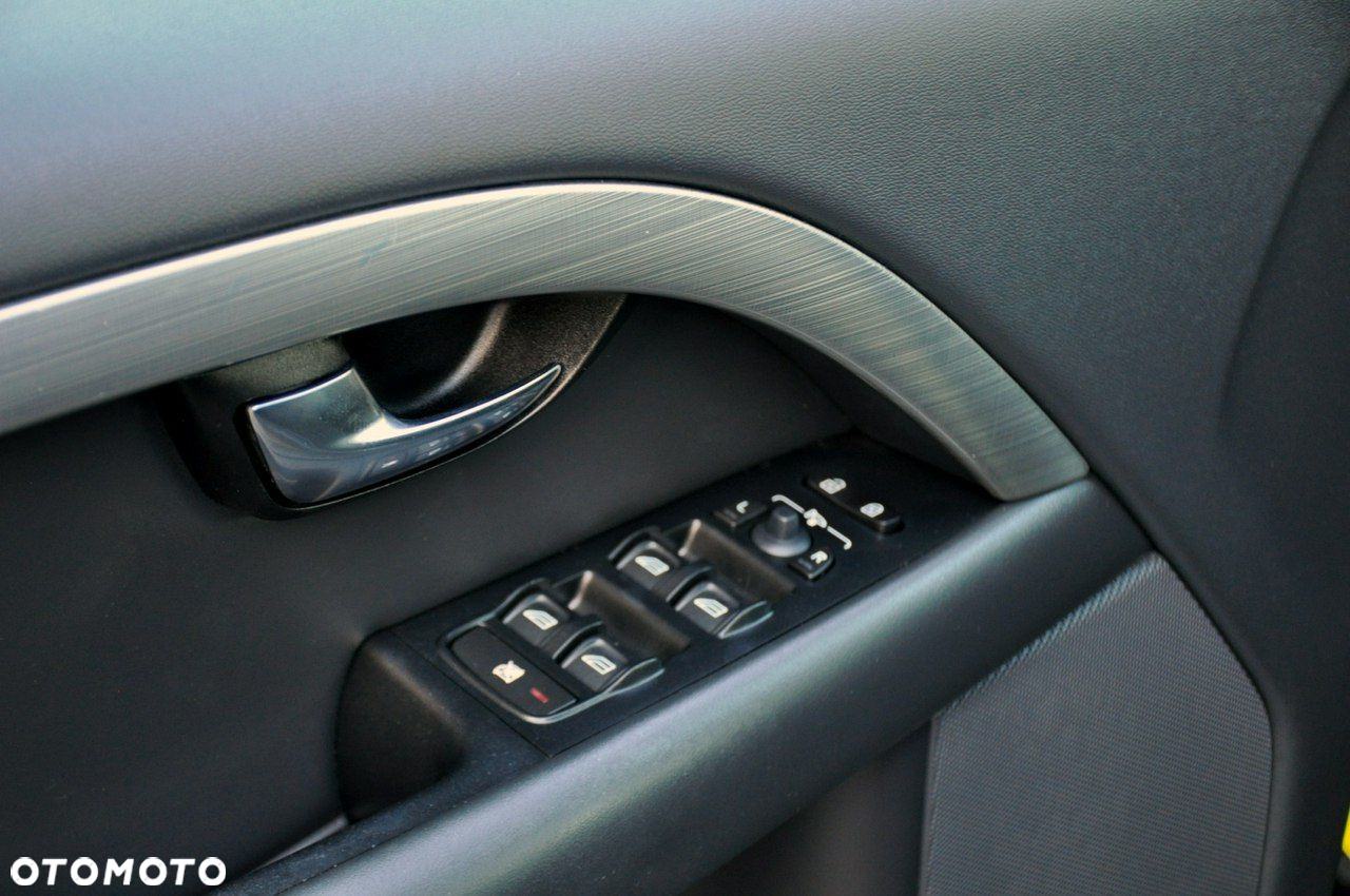 Volvo XC 70 - 37