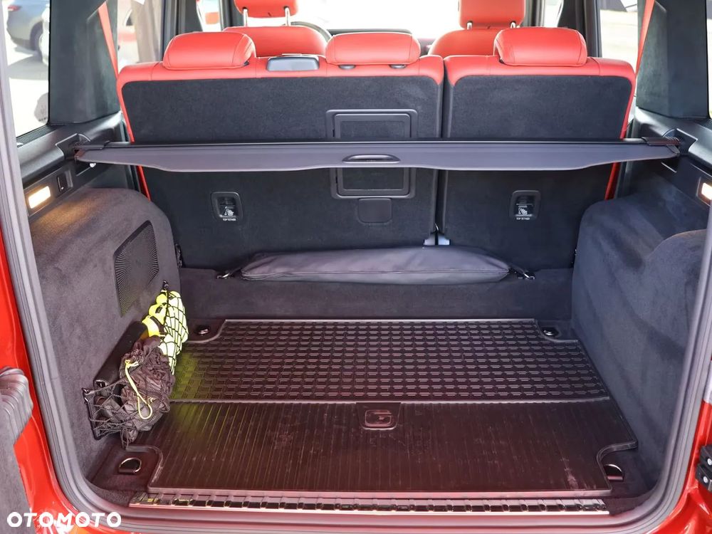 Mercedes-Benz Klasa G AMG 63 AMG Speedshift 9G-TRONIC - 32