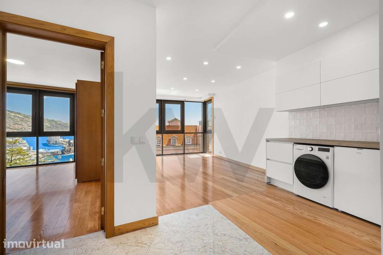 Apartamento T1 com vista incrível e única sobre a baía do Funchal e o - Grande imagem: 3/34
