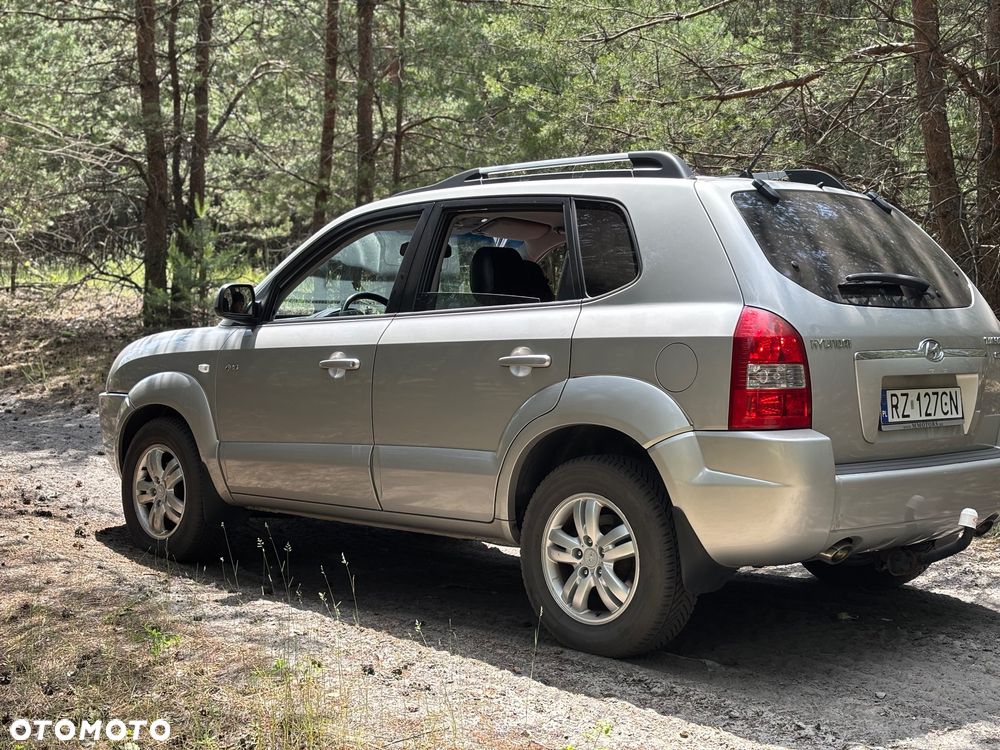 Hyundai Tucson 2.0 CRDi VGT 4WD GLS - 3