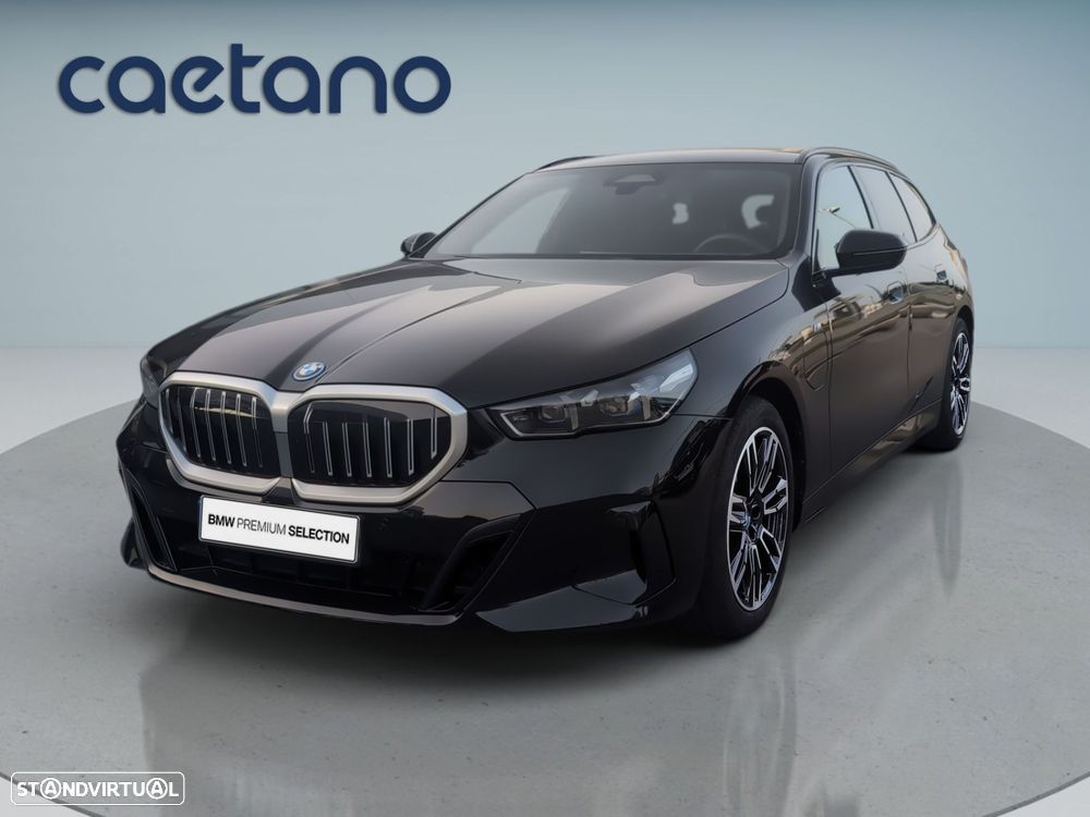 BMW 530 e Pack Desportivo M - 1