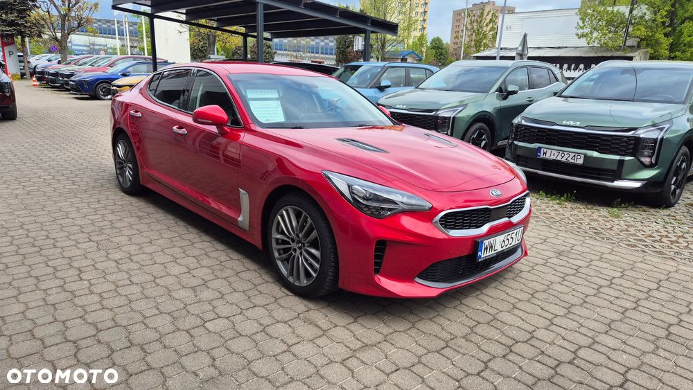Kia Stinger 2.0 T-GDI L - 1