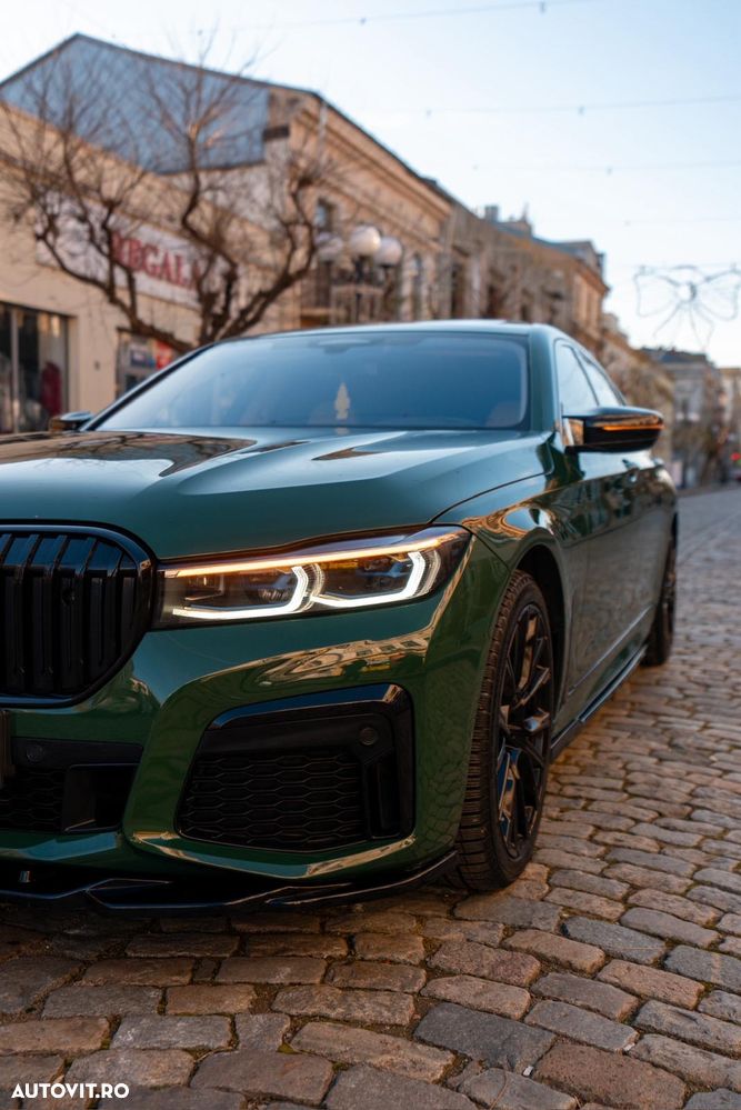 BMW Seria 7 750i xDrive - 10