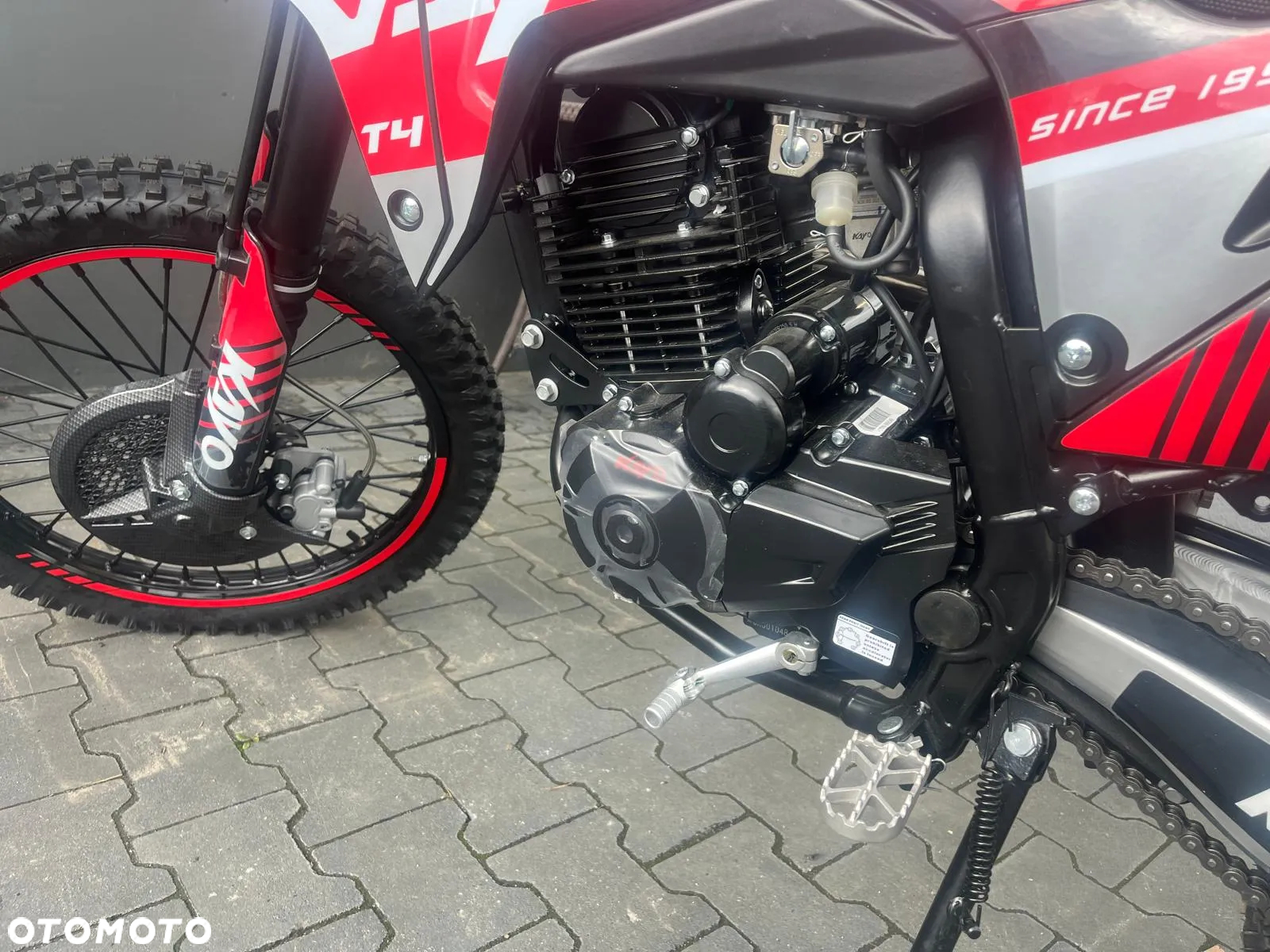 KAYO T4 - 12