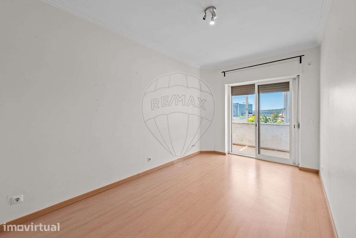 Apartamento T2 para arrendamento - Grande imagem: 2/24