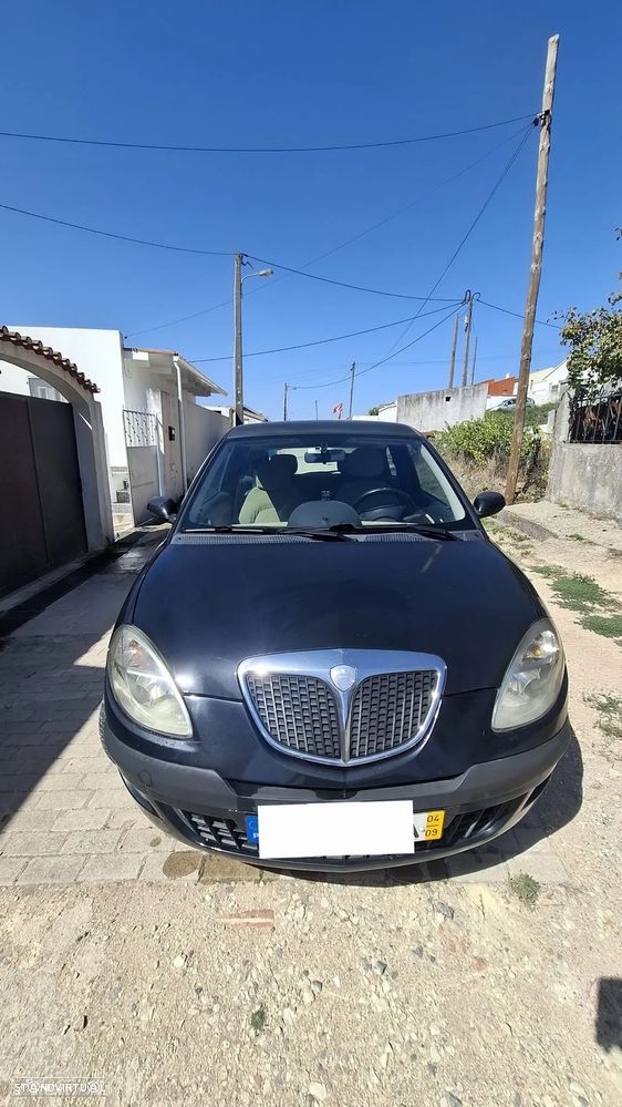 Lancia Ypsilon 1.3 M-jet Argento 5 - 1