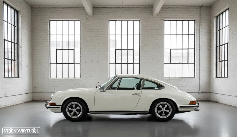 Porsche 911 Série F - 1