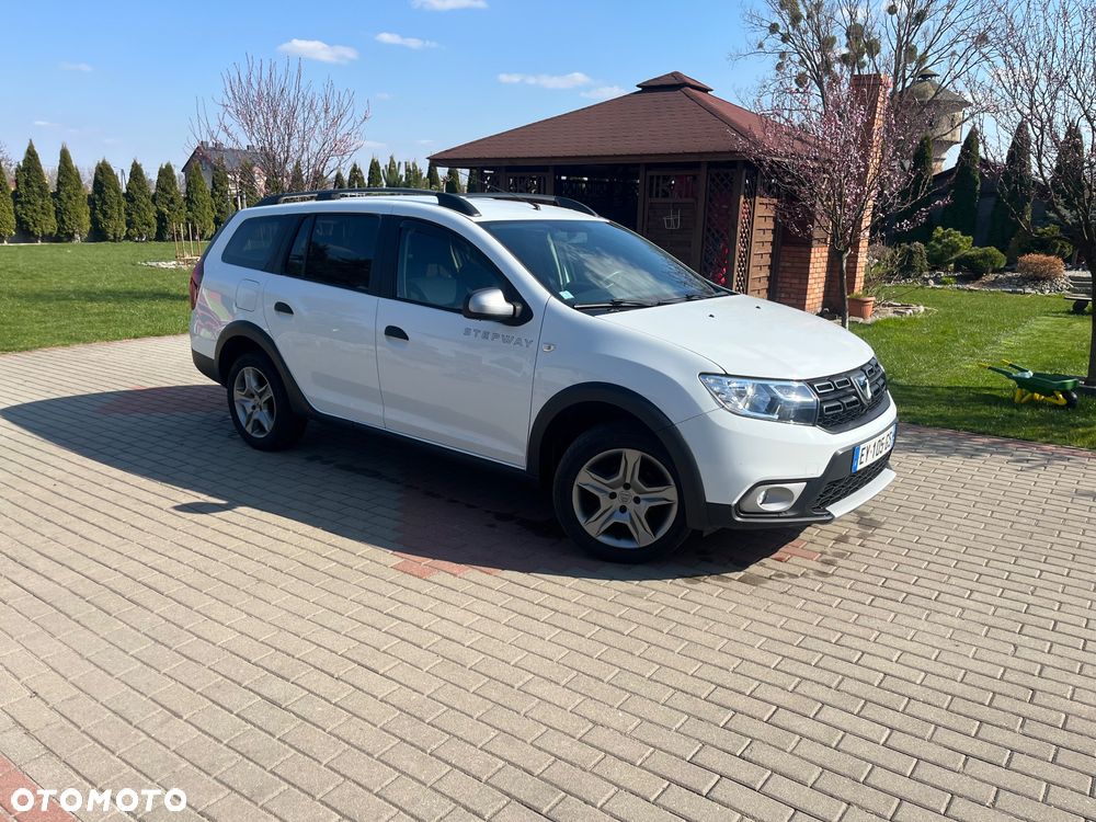 Dacia Logan dCi 90 S&S Stepway Celebration - 1