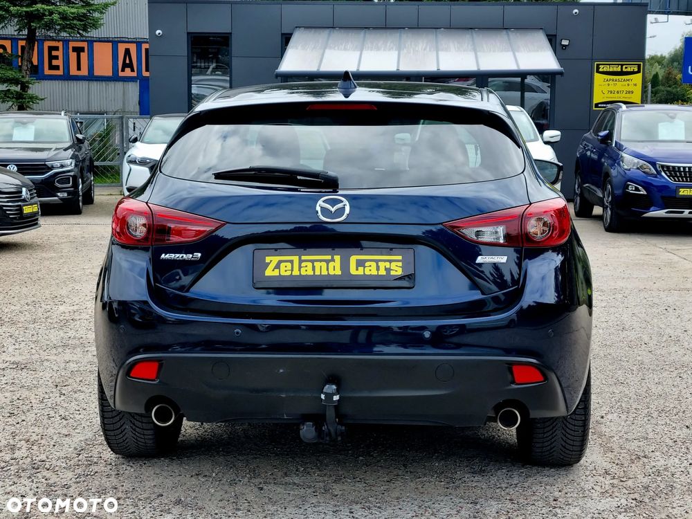 Mazda 3 - 6