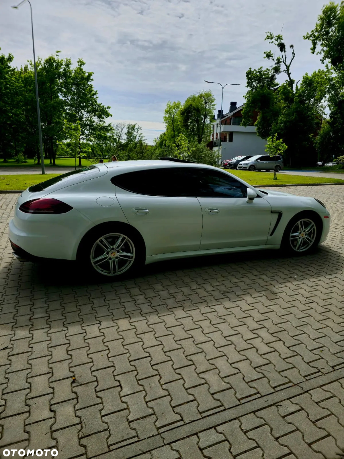 Porsche Panamera 4 PDK Edition - 18