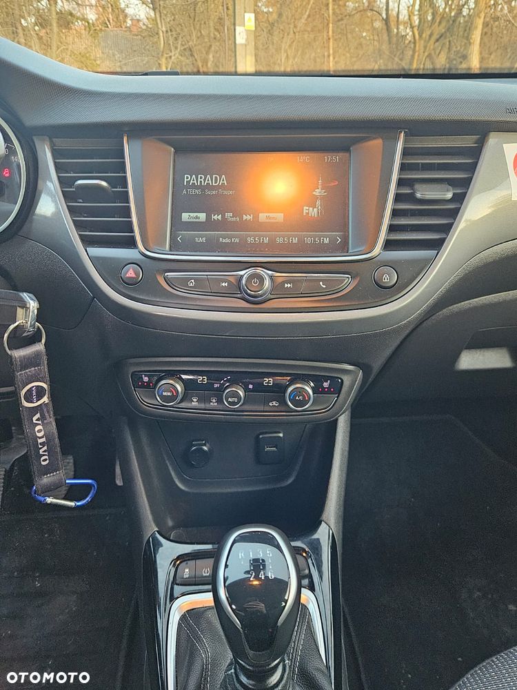 Opel Crossland X - 20