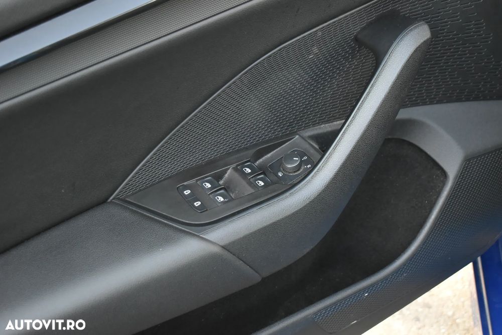 Skoda Octavia 2.0 TDI DSG Ambition - 12
