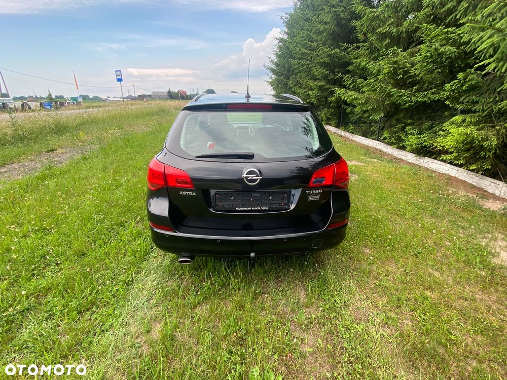 Opel Astra 1.4 Turbo - 12