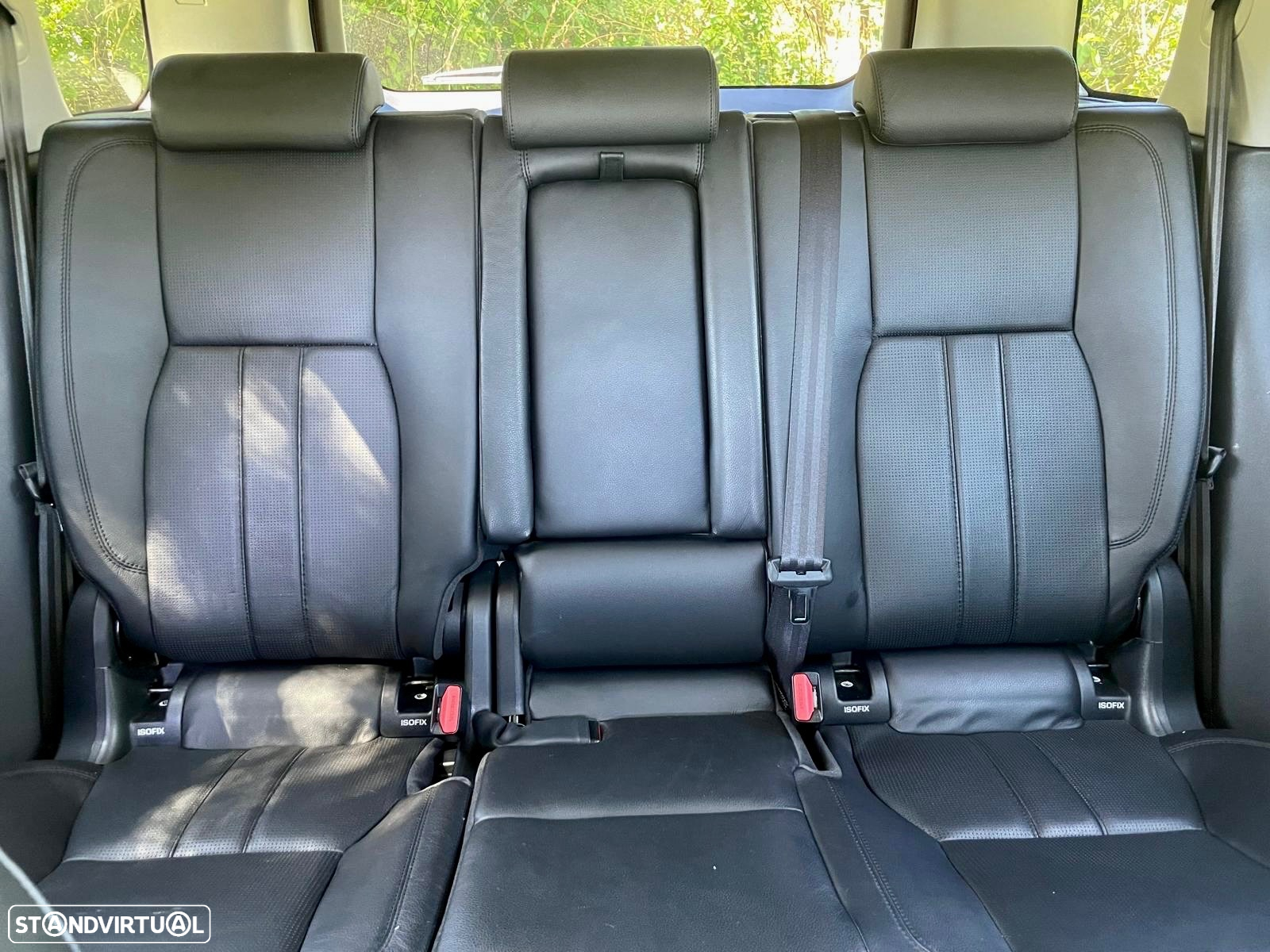 Land Rover Discovery Sport 2.0 TD4 HSE Auto - 25