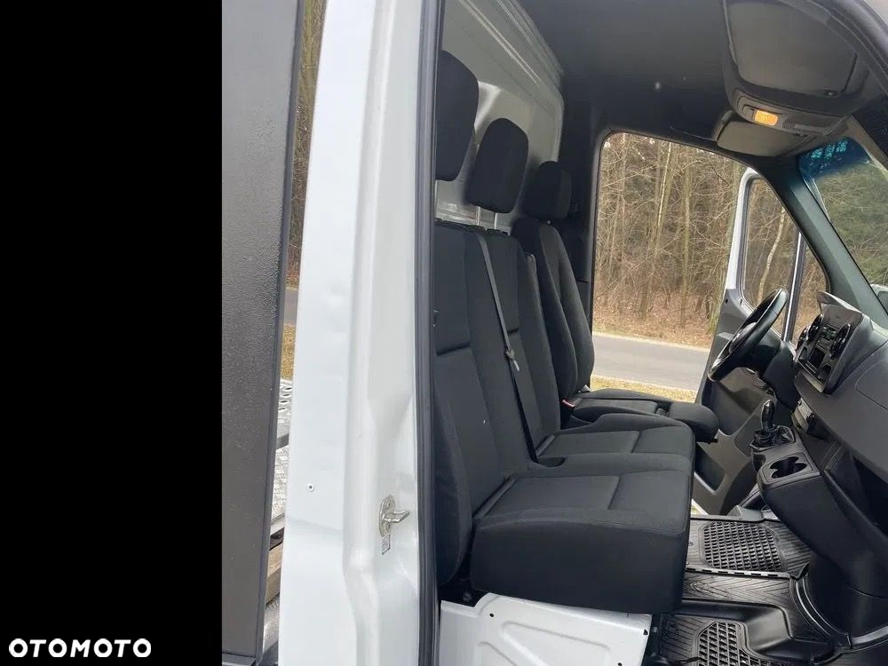 Mercedes-Benz Sprinter - 8