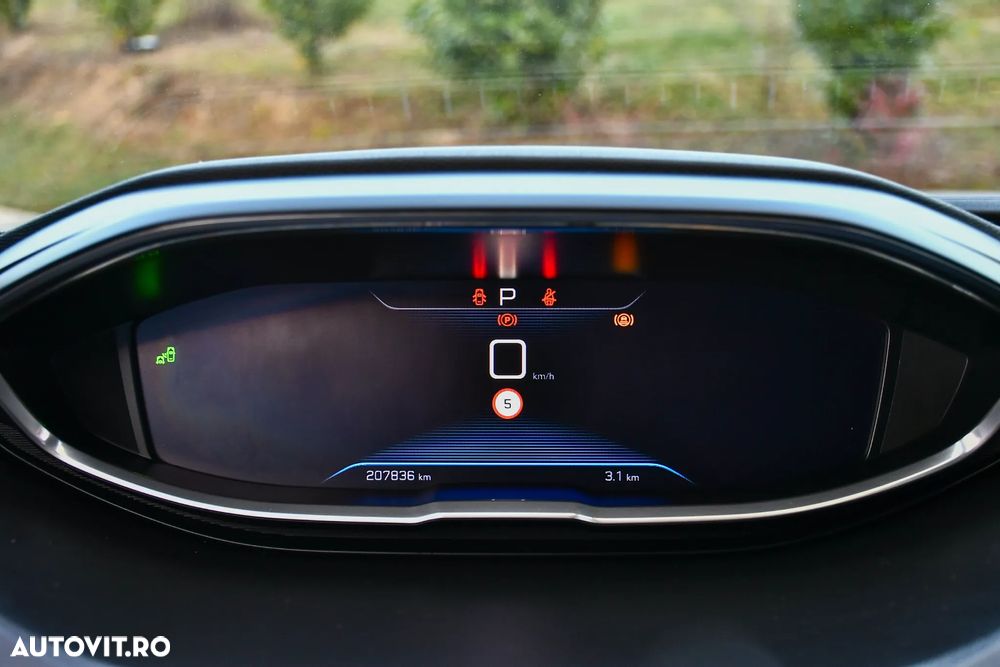 Peugeot 5008 BlueHDI 180 EAT6 GT - 20