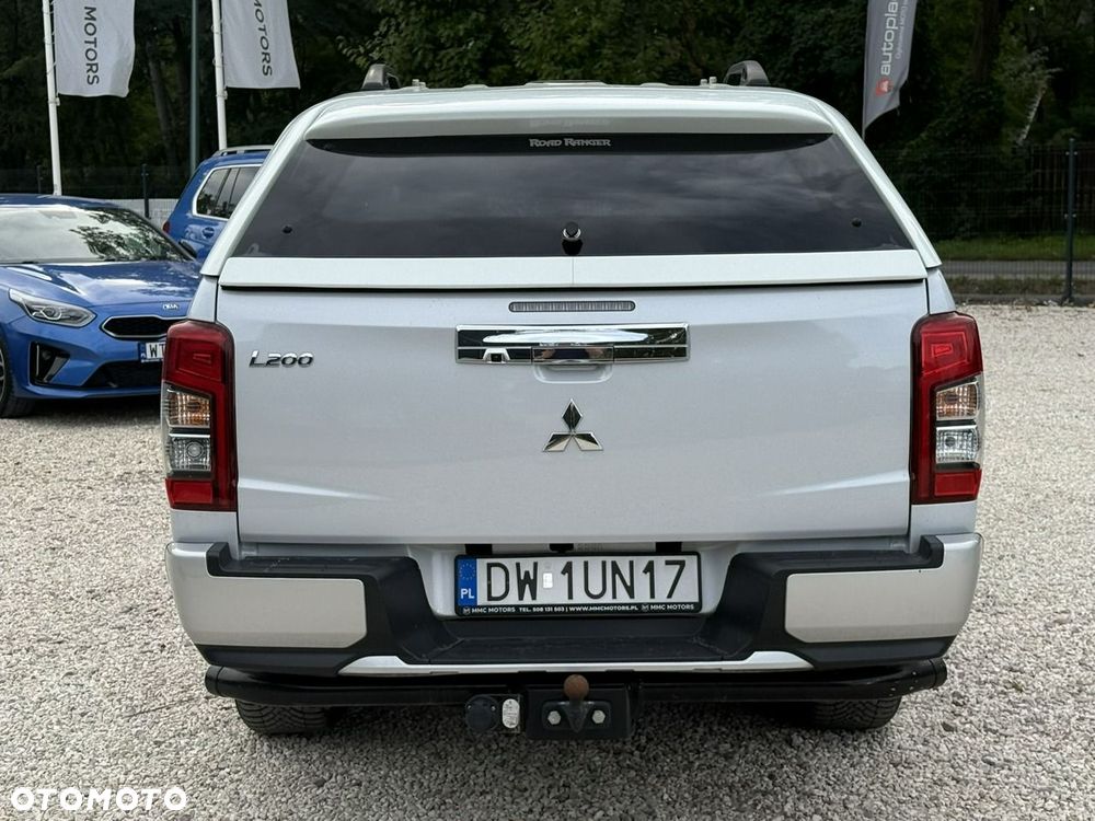 Mitsubishi L200 2.2 d DC Instyle Plus - 4