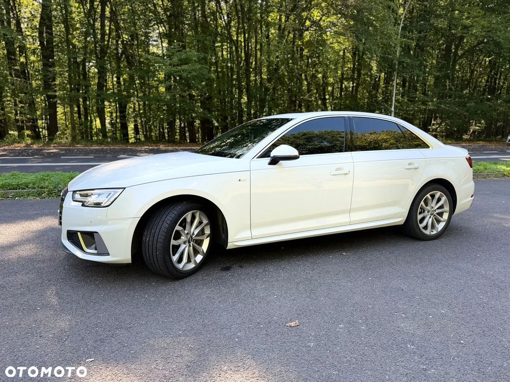 Audi A4 Limousine - 18