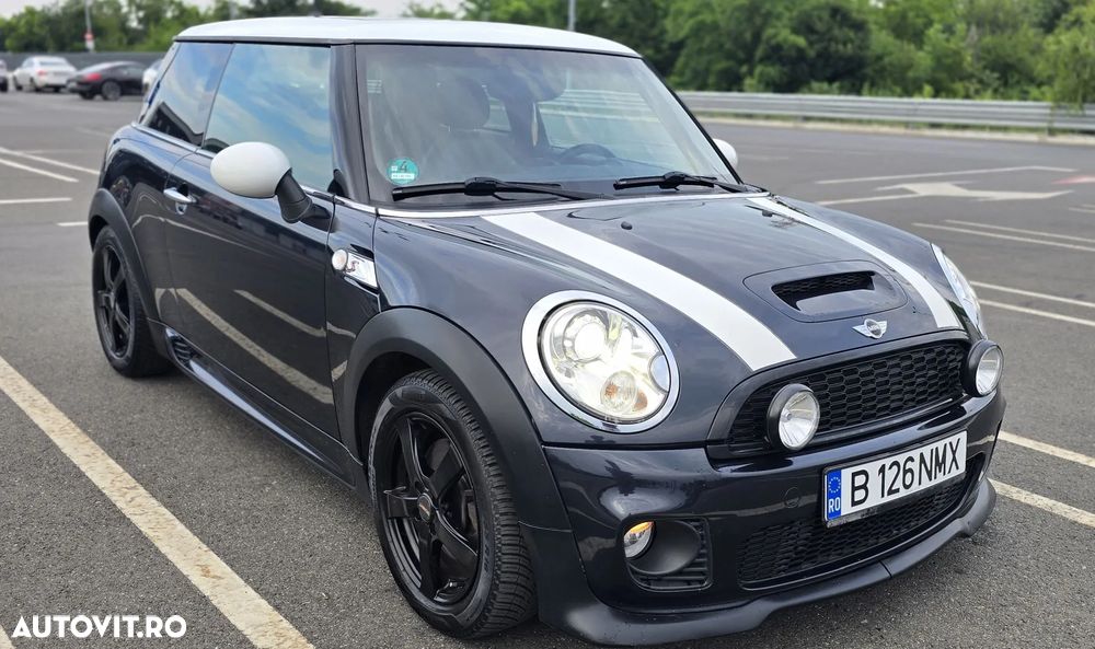 Mini Cooper S - 1