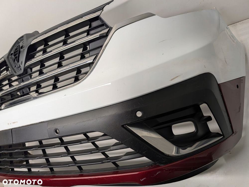 zderzak przód renault trafic lift 2021- - 2