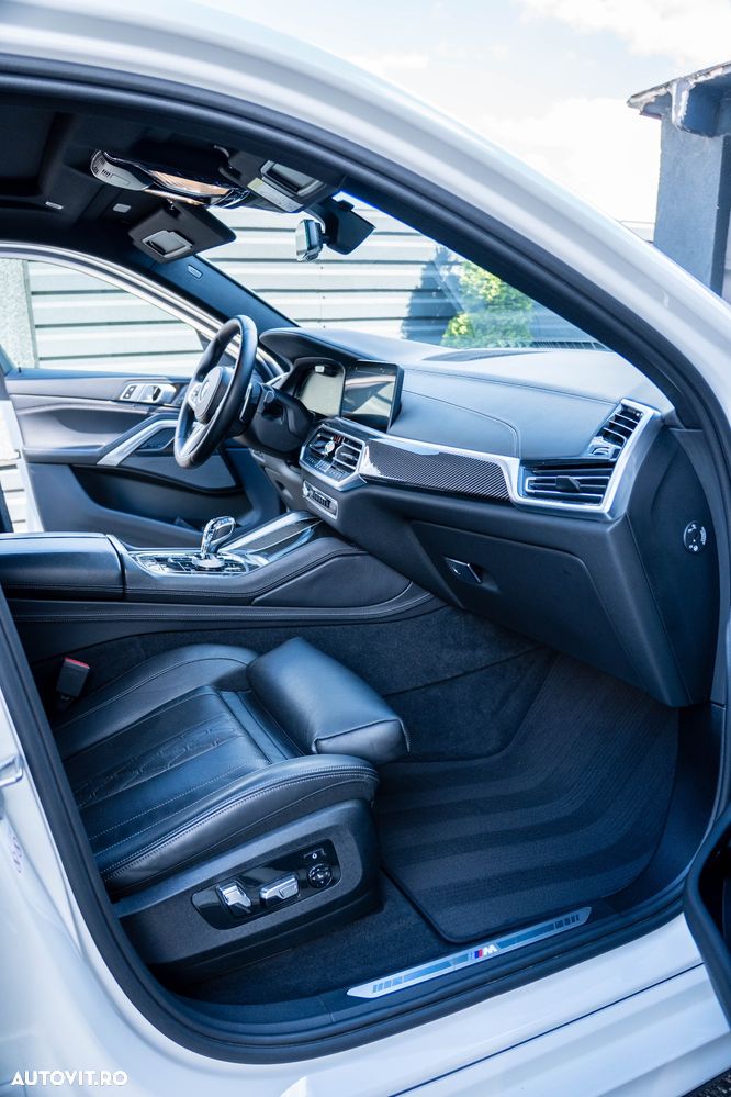 BMW X6 xDrive40i - 9