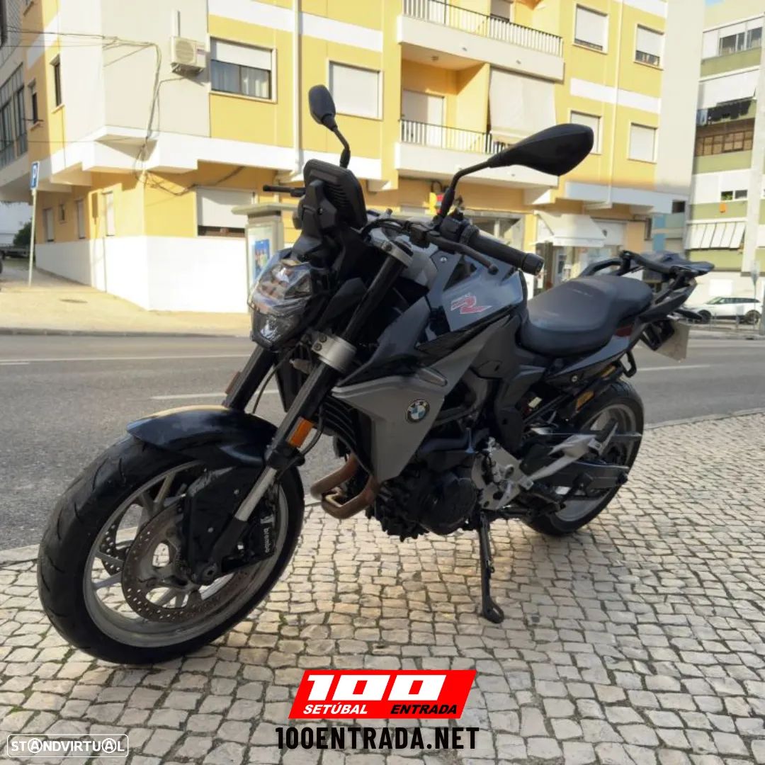 BMW F 900 R - 1