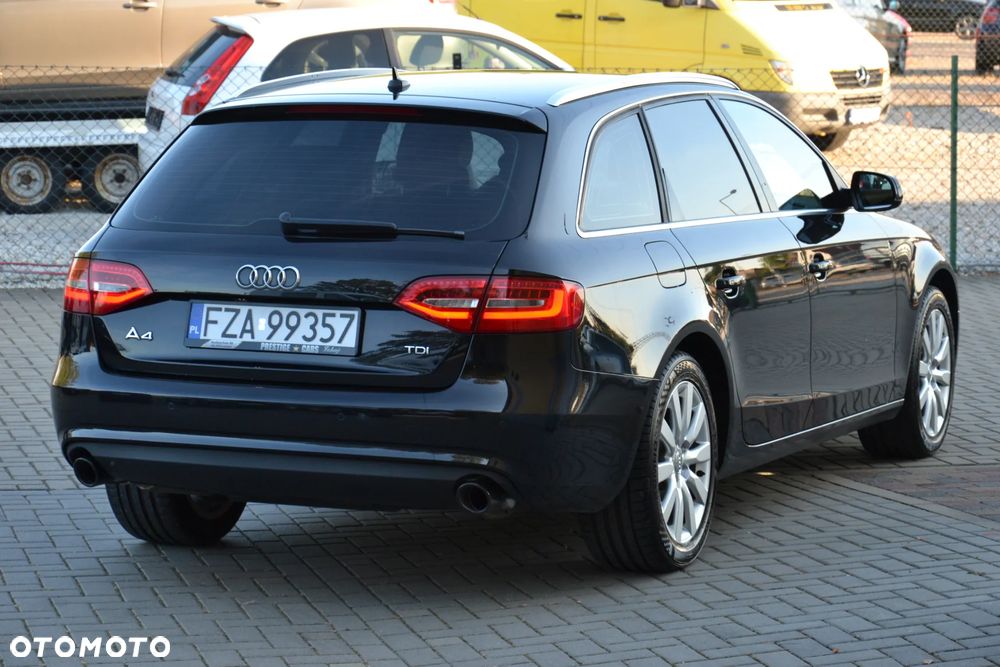 Audi A4 Avant 2.0 TDI DPF multitronic Attraction - 10