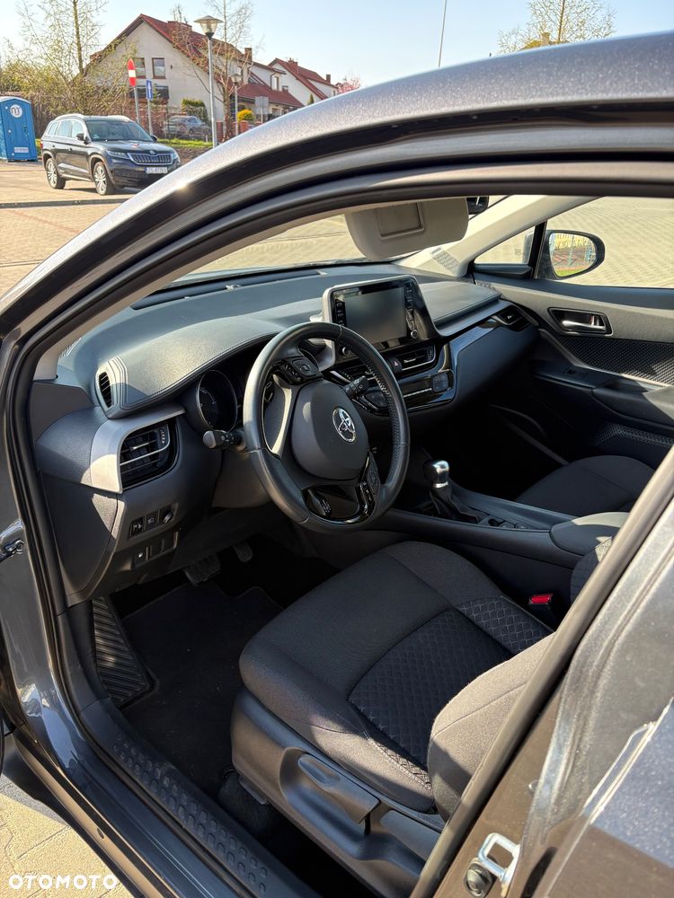 Toyota C-HR 1.8 Hybrid Executive - 10