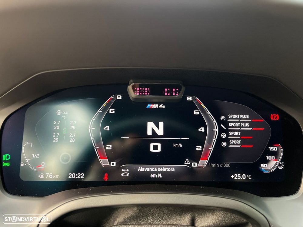 BMW M4 Competition xDrive - 24