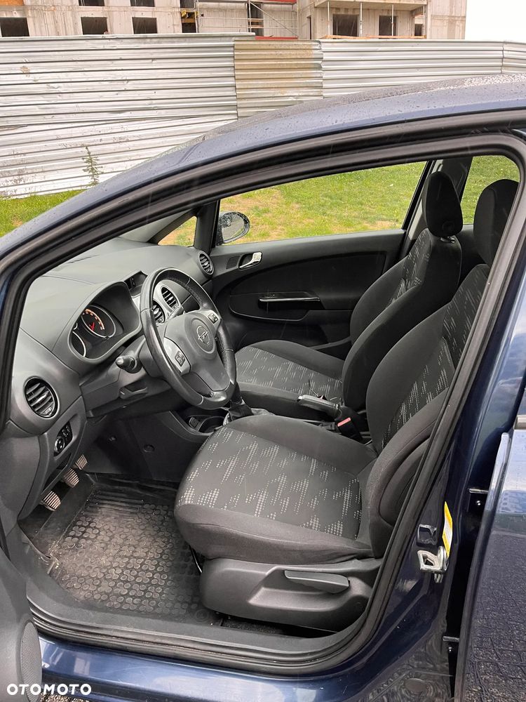 Opel Corsa - 17