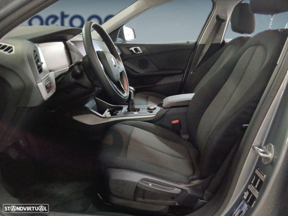 BMW 116 i Advantage - 12