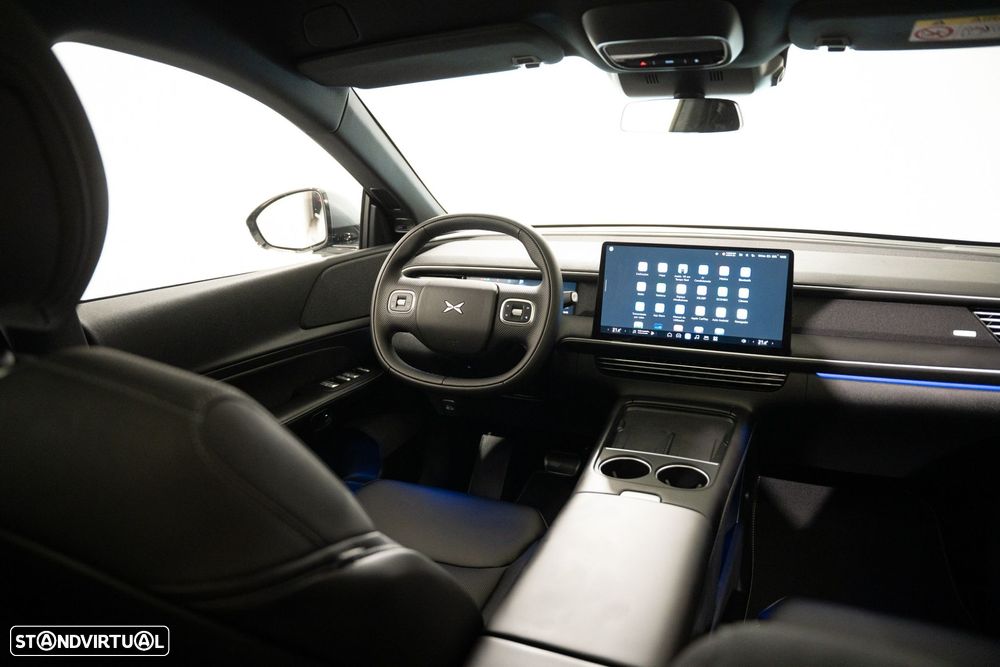 Xpeng G6 68.5 kWh Standard Range - 11