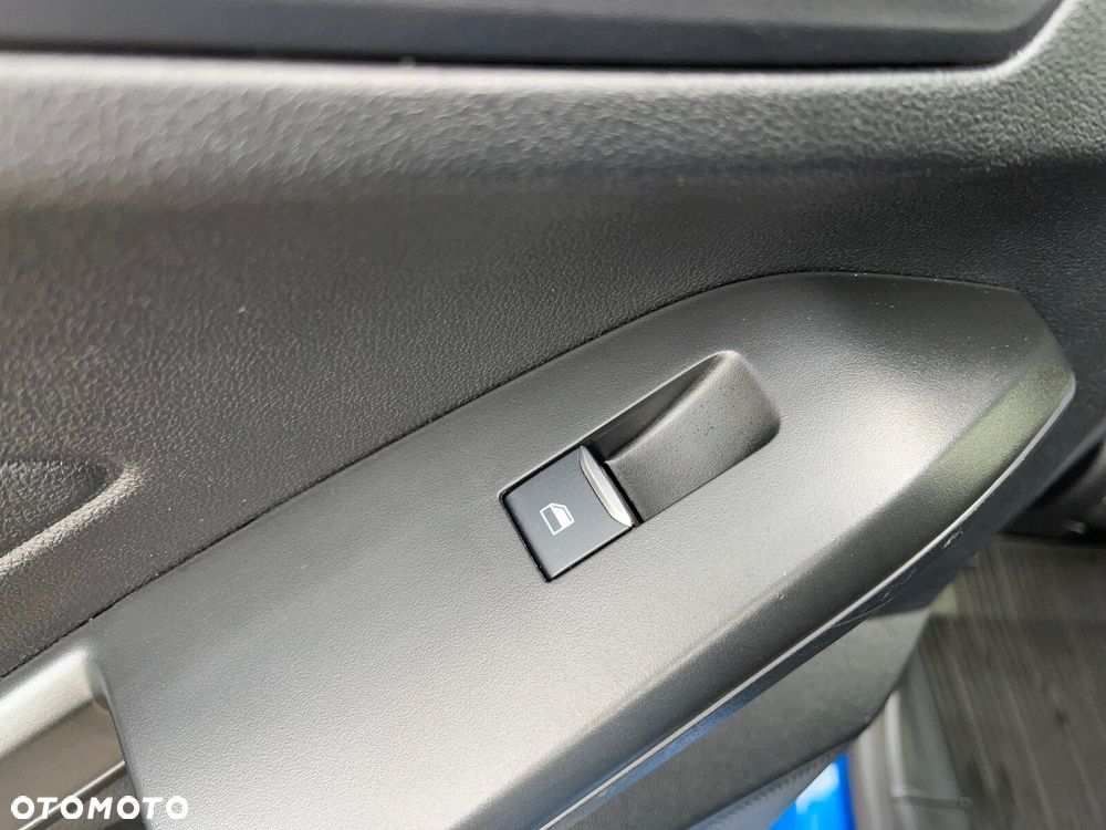 Ford Focus 1.0 EcoBoost Titanium - 13