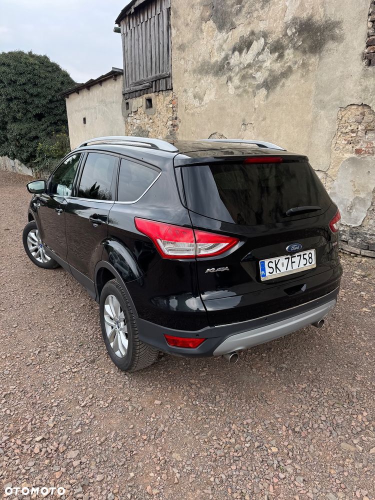 Ford Kuga 2.0 TDCi 4x4 Titanium - 2