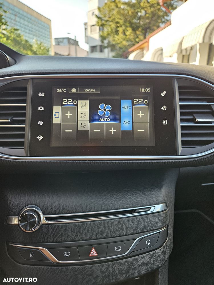 Peugeot 308 BlueHDi FAP 120 EAT6 Stop&Start Active - 12