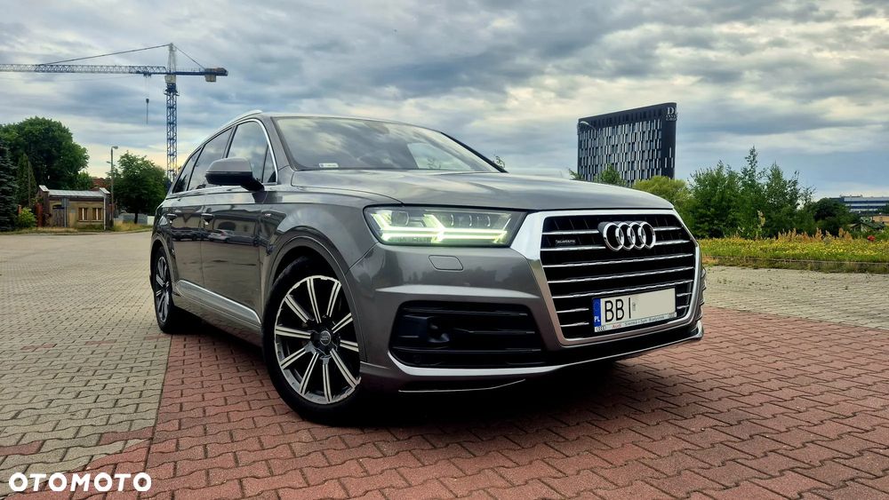 Audi Q7 - 2