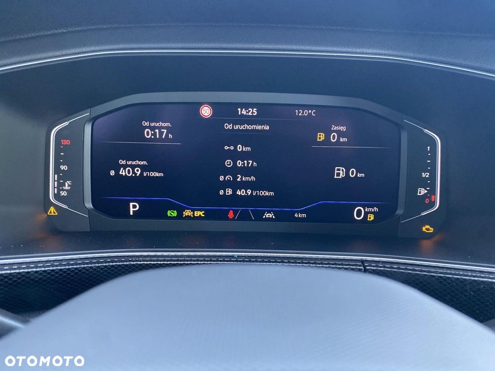 Volkswagen T-Cross - 34