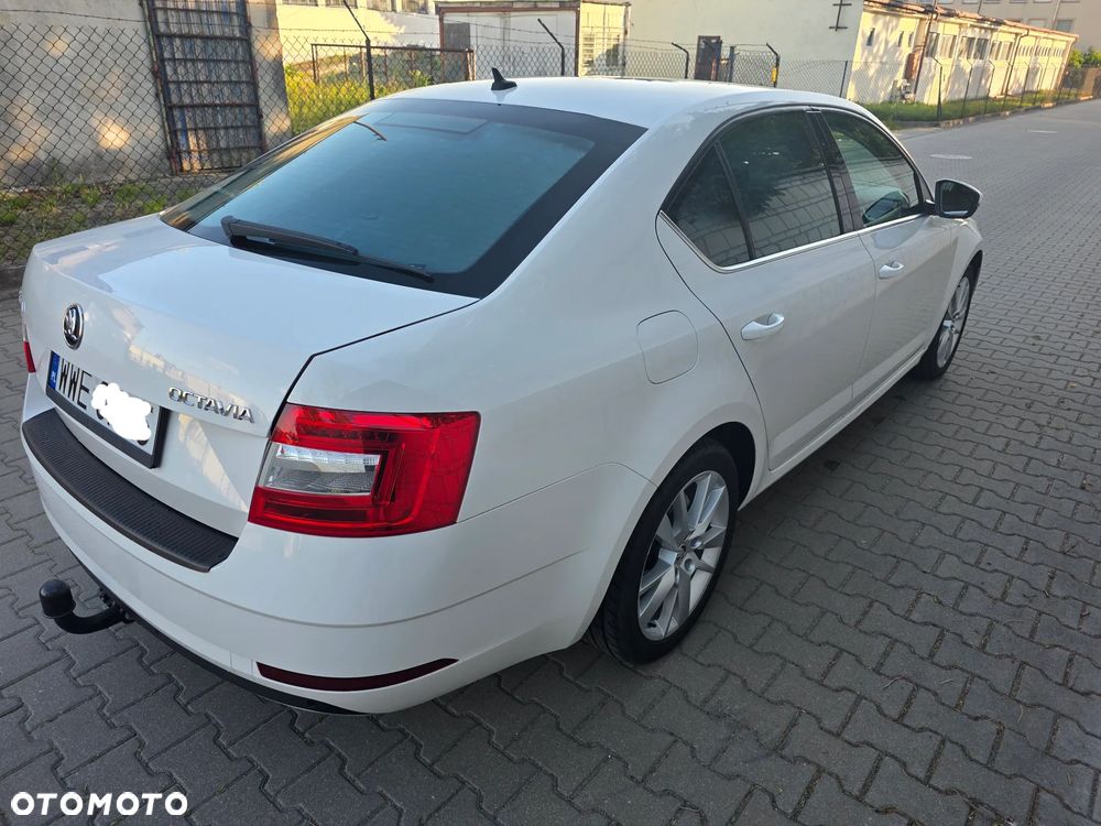 Skoda Octavia 1.6 TDI SCR Style - 6