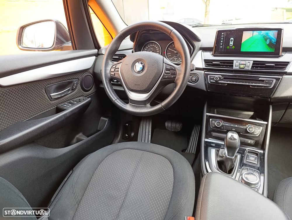 BMW 216 Gran Tourer d Aut. Sport Line - 7