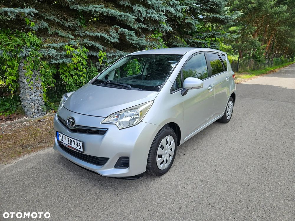 Toyota Verso S 1.33 VVT-i Multidrive Club - 1